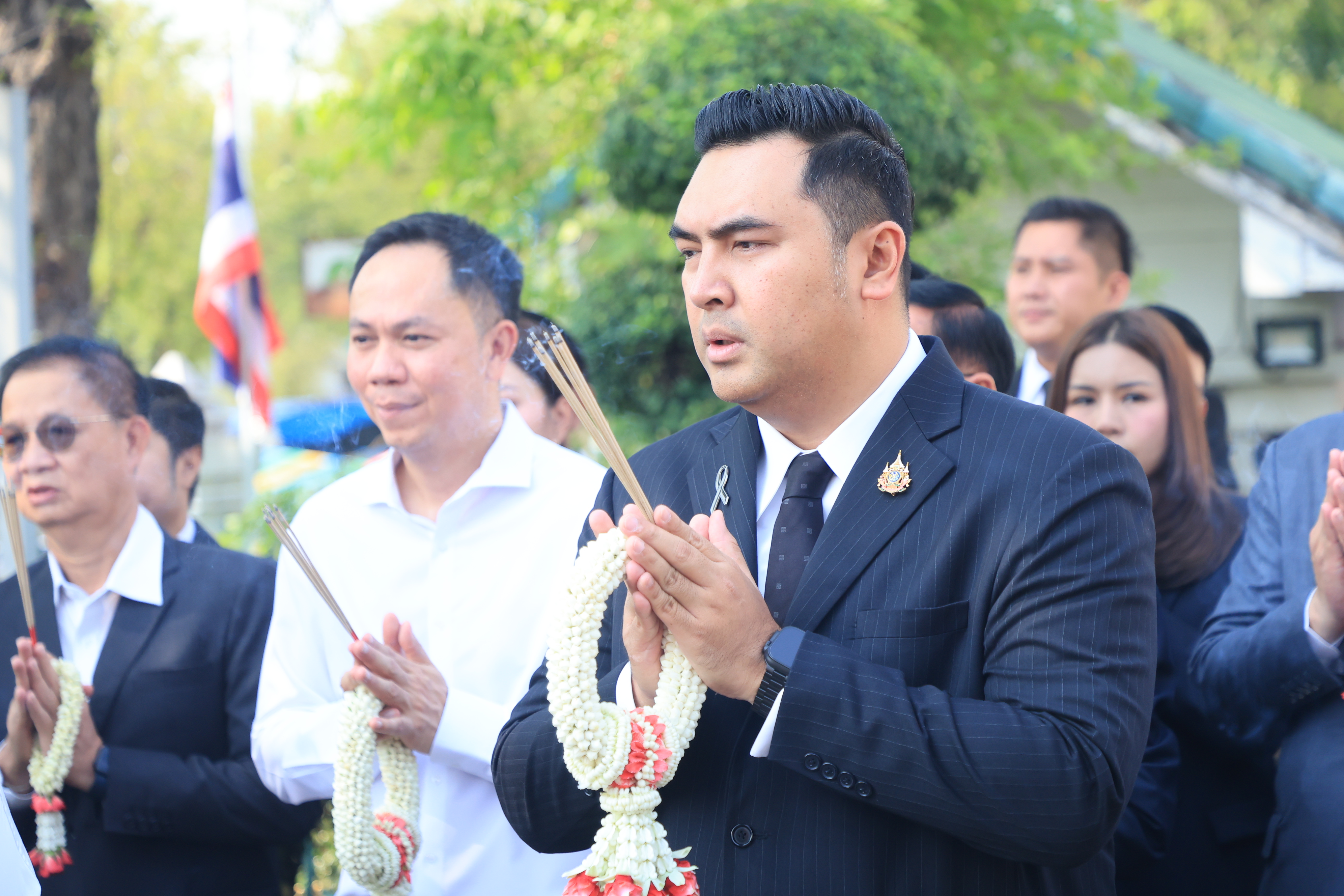 title - คณะผู้บริหาร ส.ป.ก. ร่วมพิธีสักการะสิ่งศักดิ์สิทธิ์ประจำกระทรวงเกษตรและสหกรณ์ ในโอกาสเข้ารับตำแหน่งของรัฐมนตรีว่าการกระทรวงเกษตรและสหกรณ์ และรัฐมนตรีช่วยว่าการกระทรวงเกษตรและสหกรณ์ 